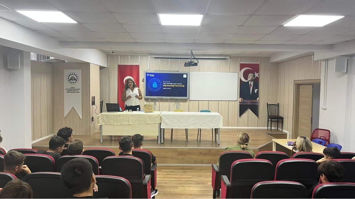 Siber Güvenlik ve Bilgi Güvenliği Semineri